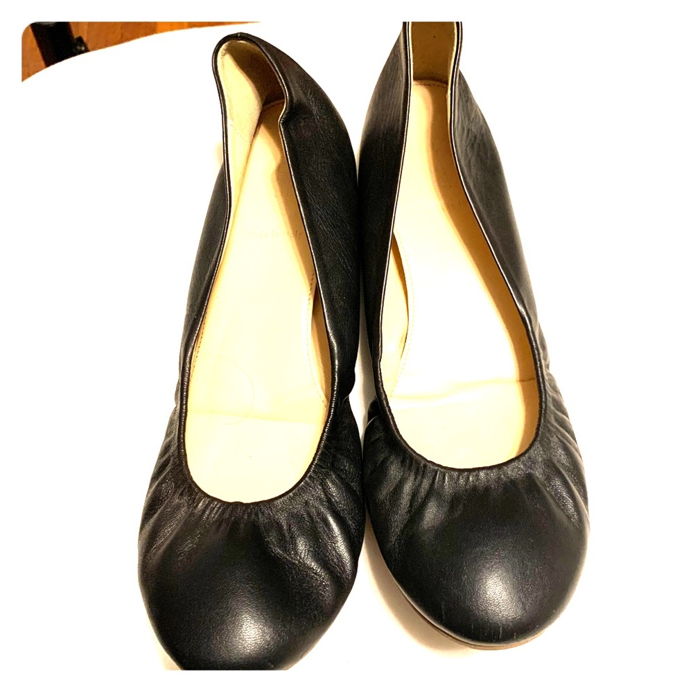 JCREW black leather ballet flats.
